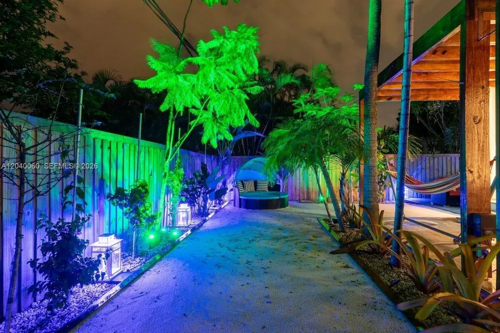 1232 NE 16th Ter Fort Lauderdale, FL 33304