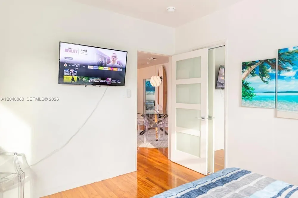 1232 NE 16th Ter Fort Lauderdale, FL 33304