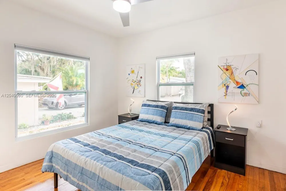 1232 NE 16th Ter Fort Lauderdale, FL 33304
