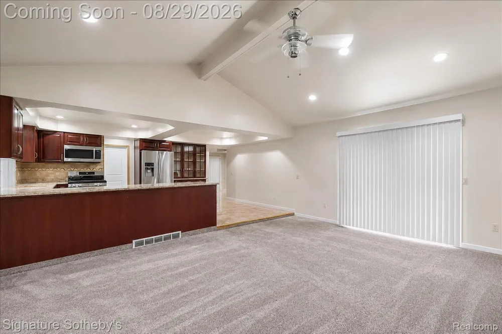 35715 Maureen Drive Sterling Heights City, MI 48310