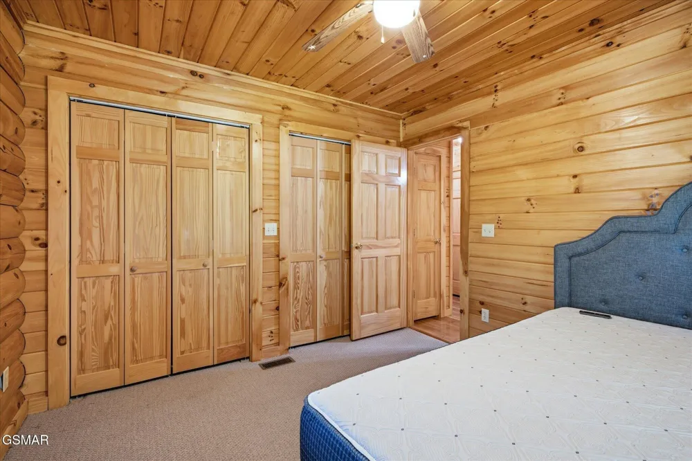 3213 Big Cove Court Sevierville, TN 37862