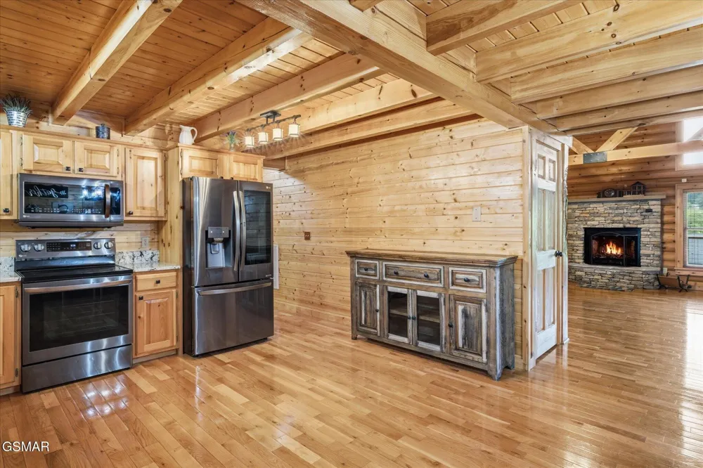 3213 Big Cove Court Sevierville, TN 37862