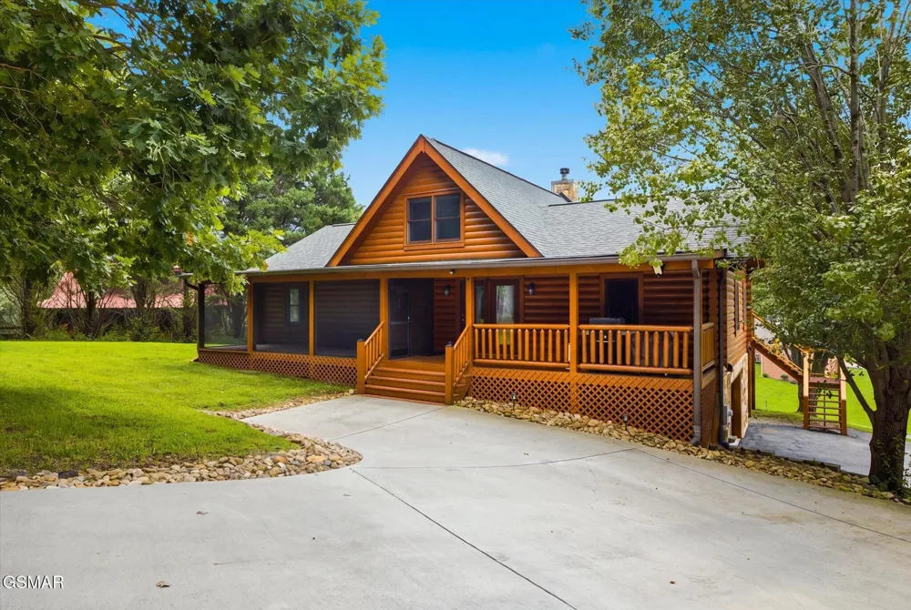 3213 Big Cove Court Sevierville, TN 37862