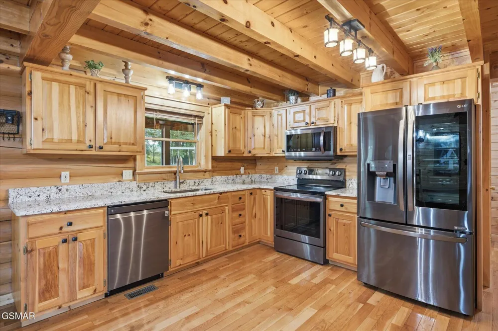 3213 Big Cove Court Sevierville, TN 37862