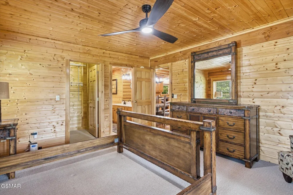 3213 Big Cove Court Sevierville, TN 37862