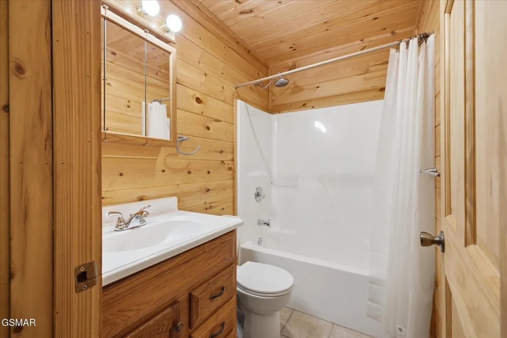 3213 Big Cove Court Sevierville, TN 37862