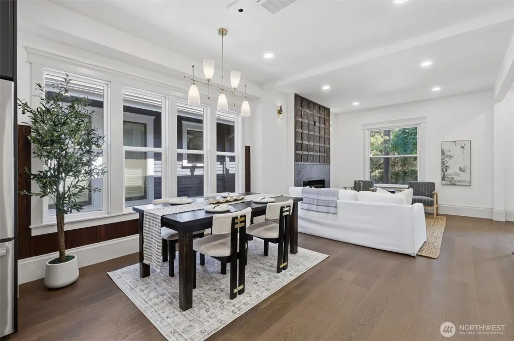1721 3rd Avenue Seattle, WA 98109