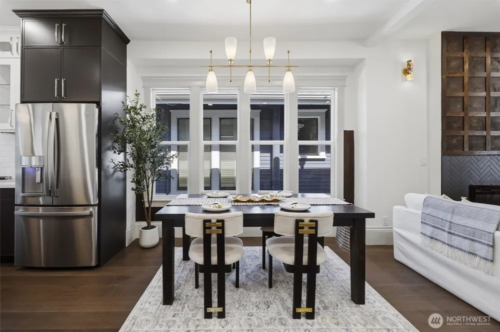 1721 3rd Avenue Seattle, WA 98109