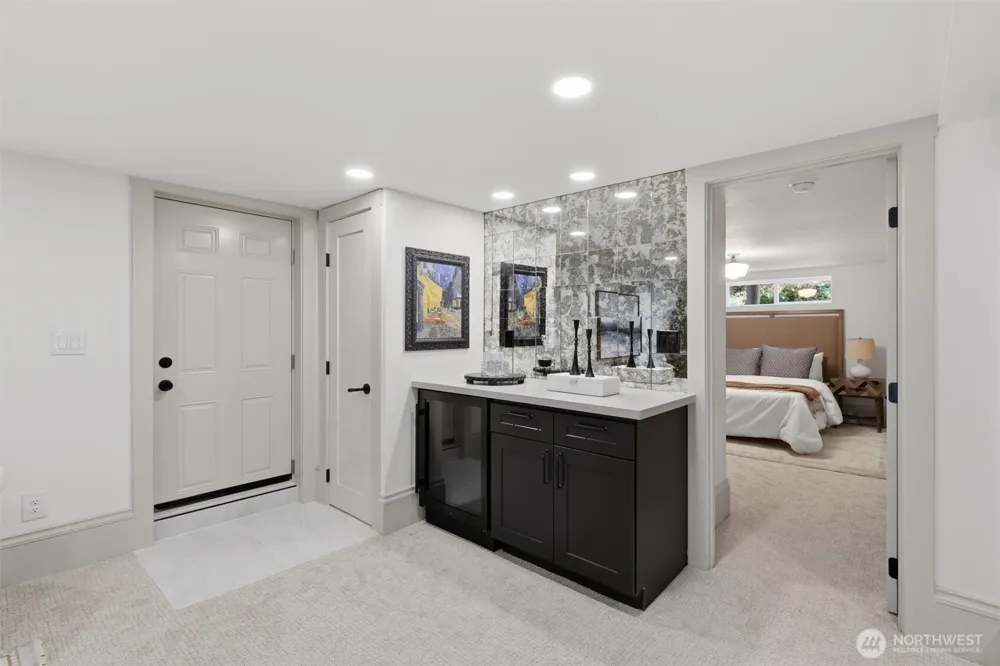 1721 3rd Avenue Seattle, WA 98109