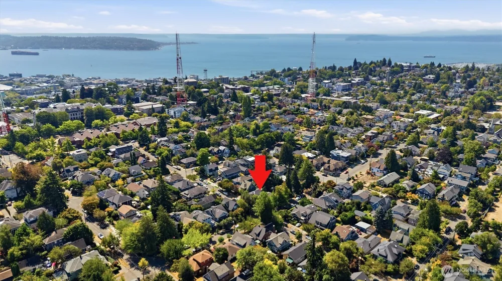 1721 3rd Avenue Seattle, WA 98109