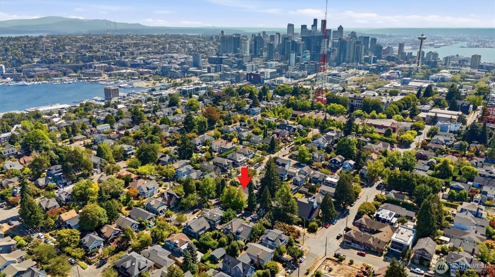 1721 3rd Avenue Seattle, WA 98109