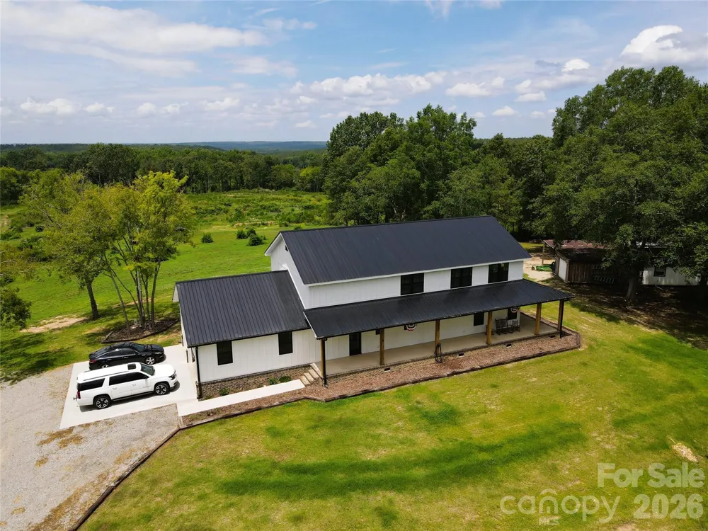 1726-b Old Cheraw Highway Rockingham, NC 28379