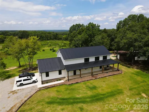 1726 Old Cheraw Highway