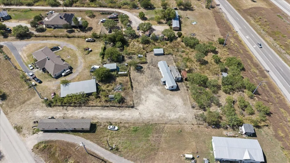 3731 Homannville Trail Lockhart, TX 78644