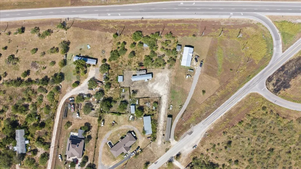 3731 Homannville Trail Lockhart, TX 78644