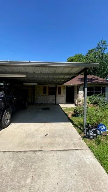 6623 Cresthill Street Houston, TX 77033