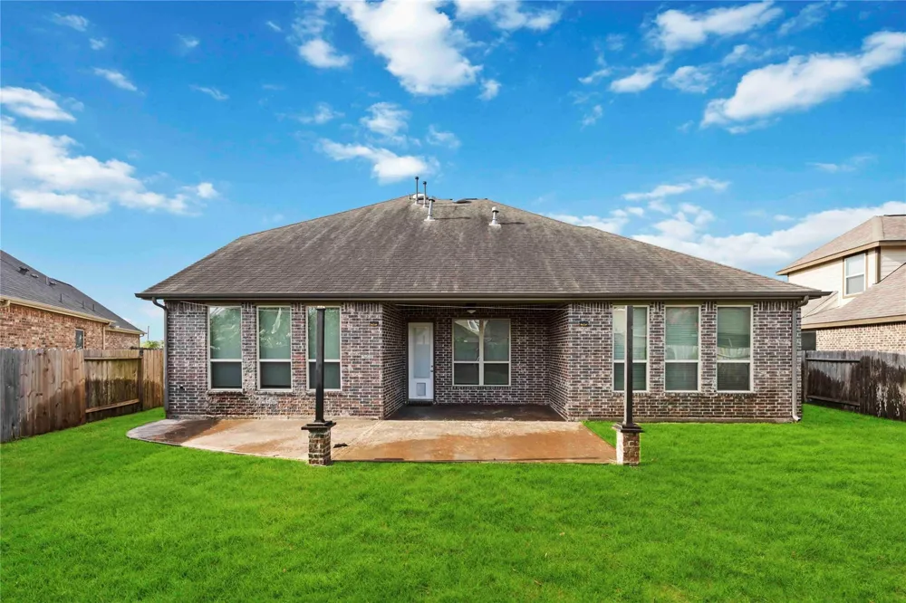 13318 Cameron Reach Drive Tomball, TX 77377