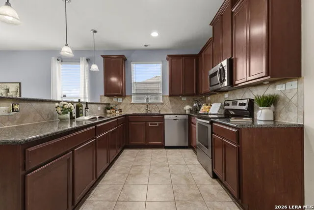 10906 Almond Wood Live Oak, TX 78233