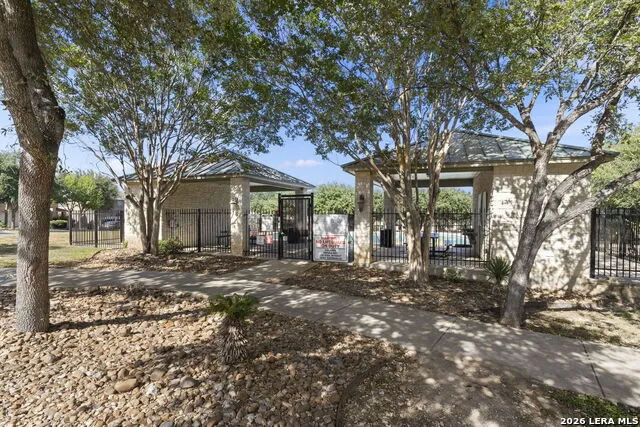 10906 Almond Wood Live Oak, TX 78233