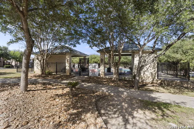 10906 Almond Wood Live Oak, TX 78233