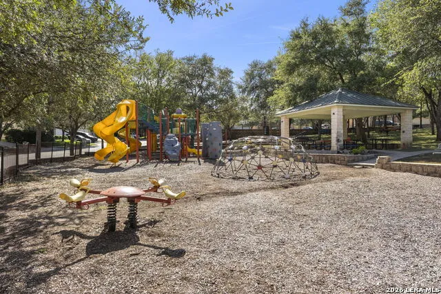 10906 Almond Wood Live Oak, TX 78233