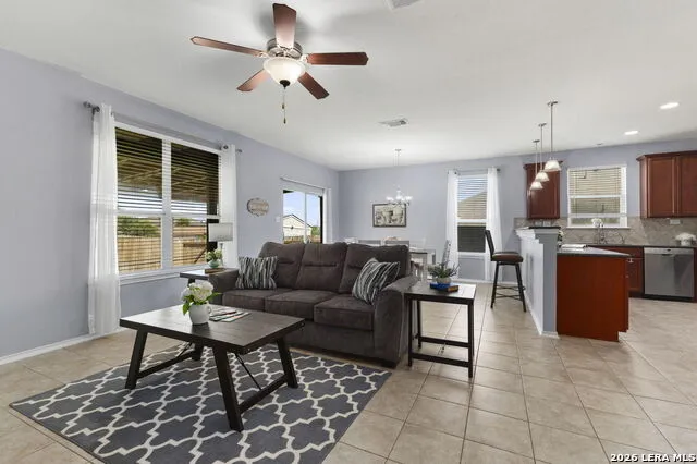 10906 Almond Wood Live Oak, TX 78233