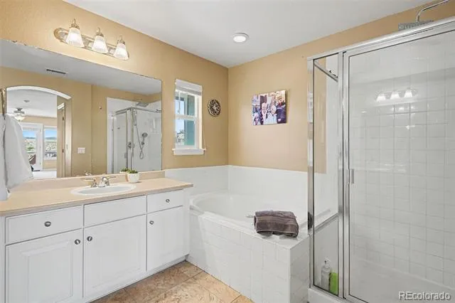 10653 Chadsworth Lane Highlands Ranch, CO 80126