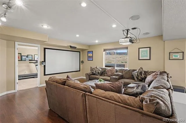 10653 Chadsworth Lane Highlands Ranch, CO 80126