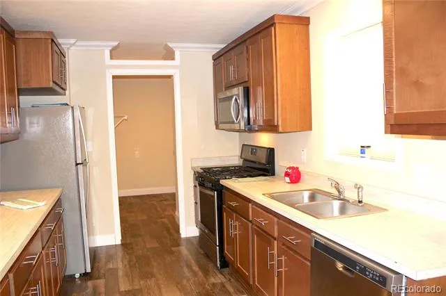 3405 Sinton Road Colorado Springs, CO 80907