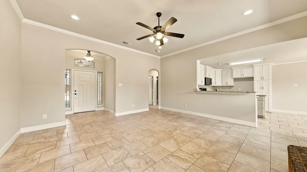 1813 Town Creek Circle Weatherford, TX 76086