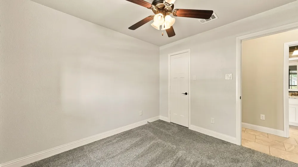 1813 Town Creek Circle Weatherford, TX 76086