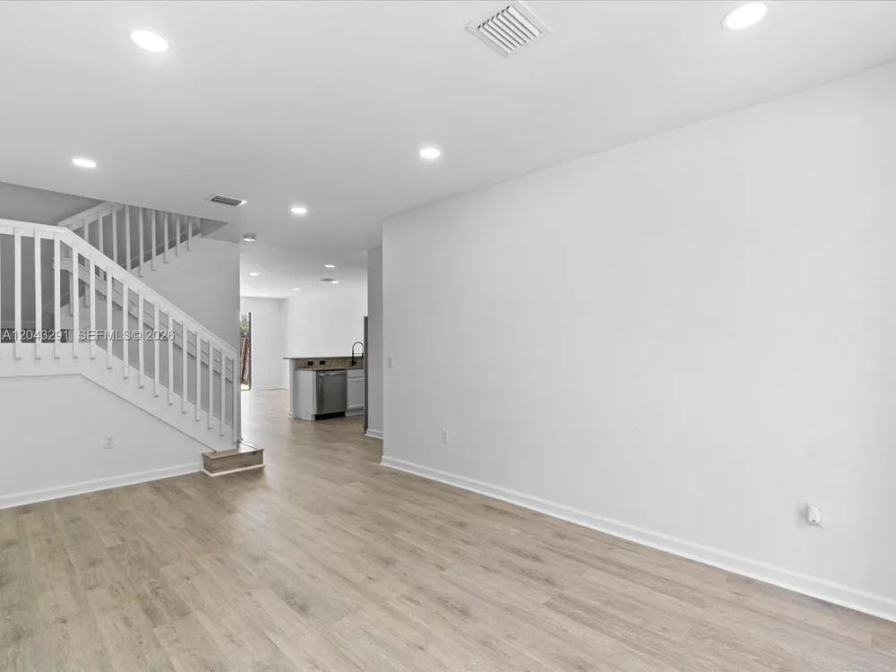 11628 NW 87th Ln #11628 Doral, FL 33178