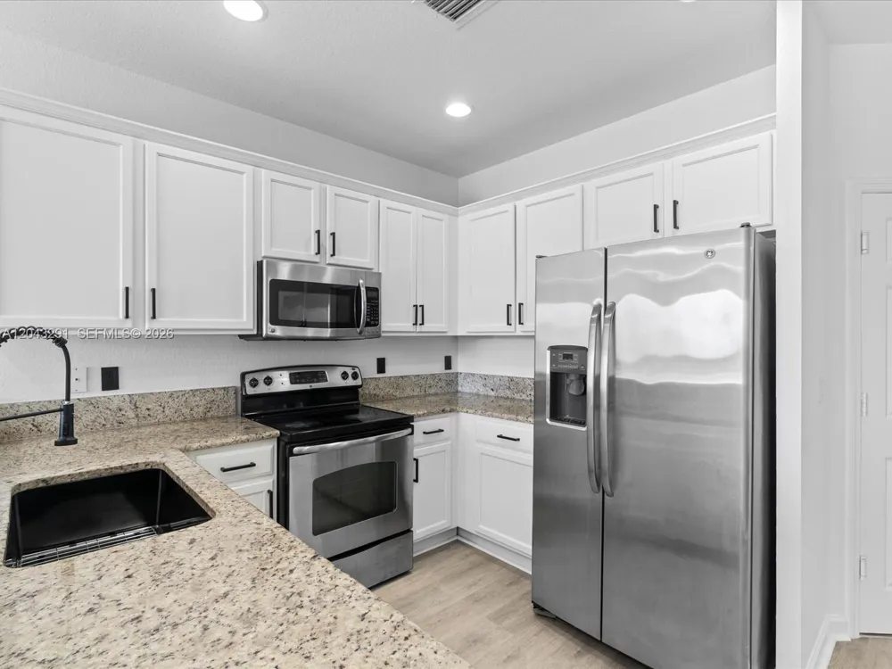 11628 NW 87th Ln #11628 Doral, FL 33178