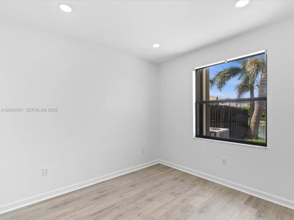 11628 NW 87th Ln #11628 Doral, FL 33178