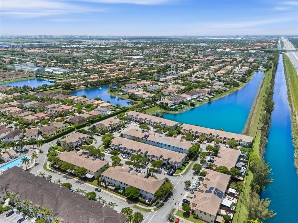 11628 NW 87th Ln #11628 Doral, FL 33178