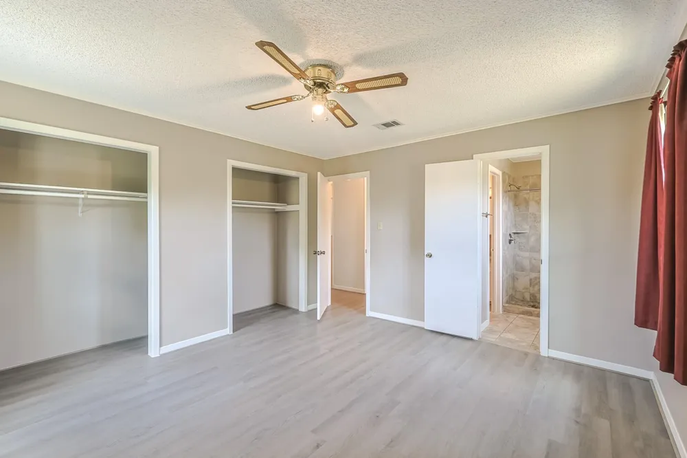 2934 Goodson Loop Pinehurst, TX 77362