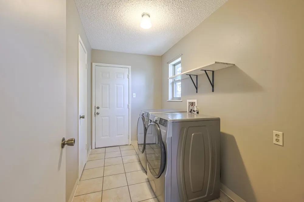 2934 Goodson Loop Pinehurst, TX 77362