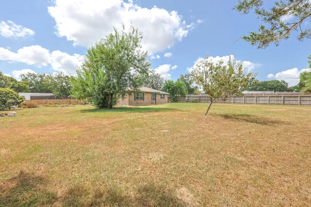 2934 Goodson Loop Pinehurst, TX 77362