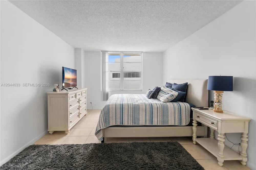3725 S Ocean Dr #1117 Hollywood, FL 33019