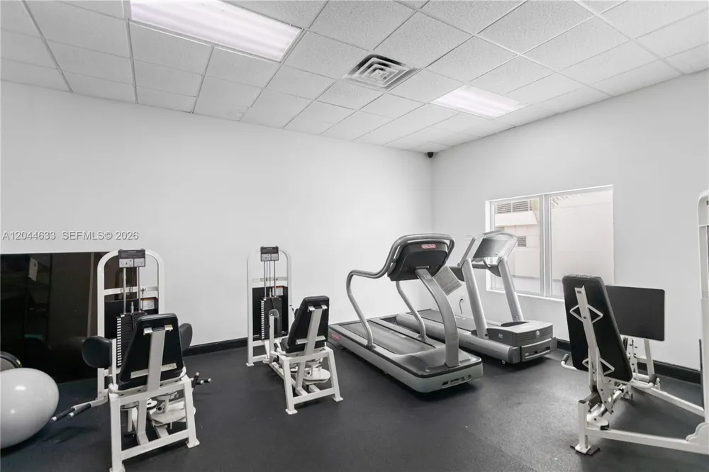 3725 S Ocean Dr #1117 Hollywood, FL 33019
