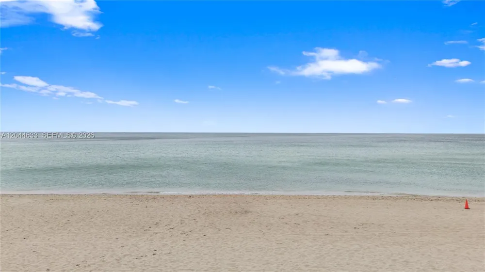 3725 S Ocean Dr #1117 Hollywood, FL 33019
