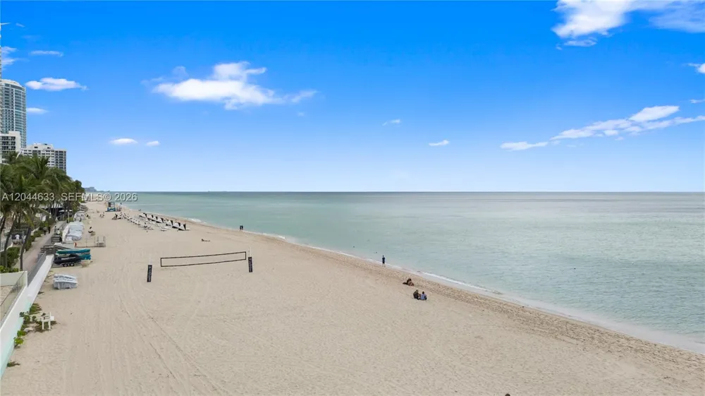 3725 S Ocean Dr #1117 Hollywood, FL 33019