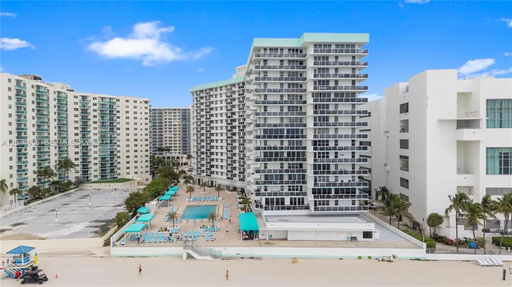 3725 S Ocean Dr #1117 Hollywood, FL 33019