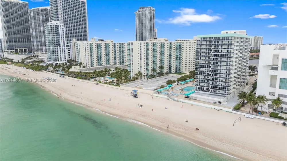 3725 S Ocean Dr #1117 Hollywood, FL 33019