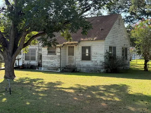 303 5th Street