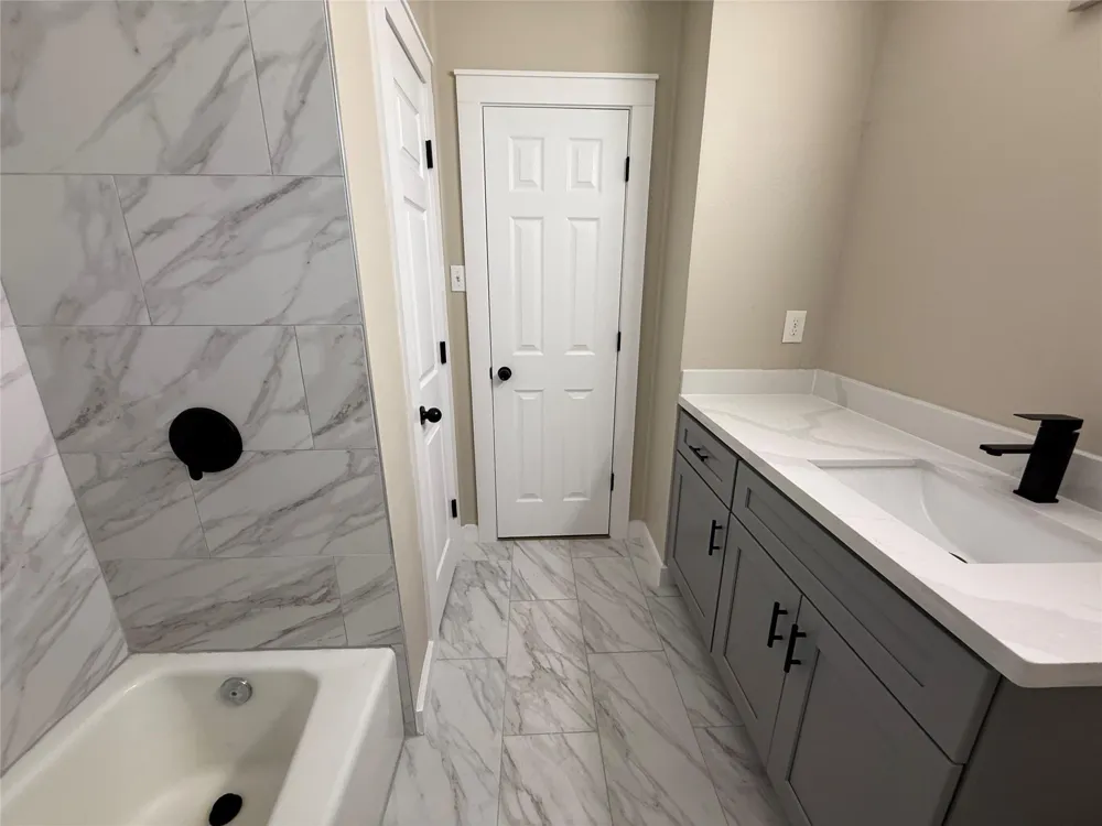 2818 Spa Drive Deer Park, TX 77536