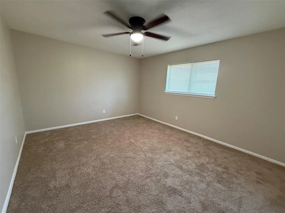 2818 Spa Drive Deer Park, TX 77536
