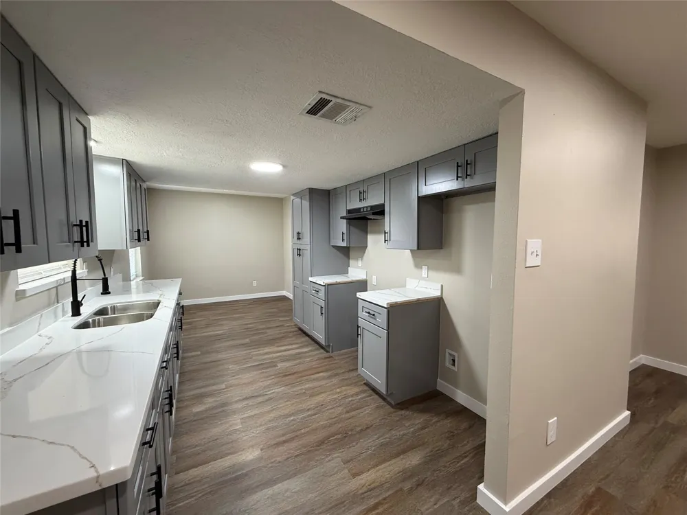 2818 Spa Drive Deer Park, TX 77536
