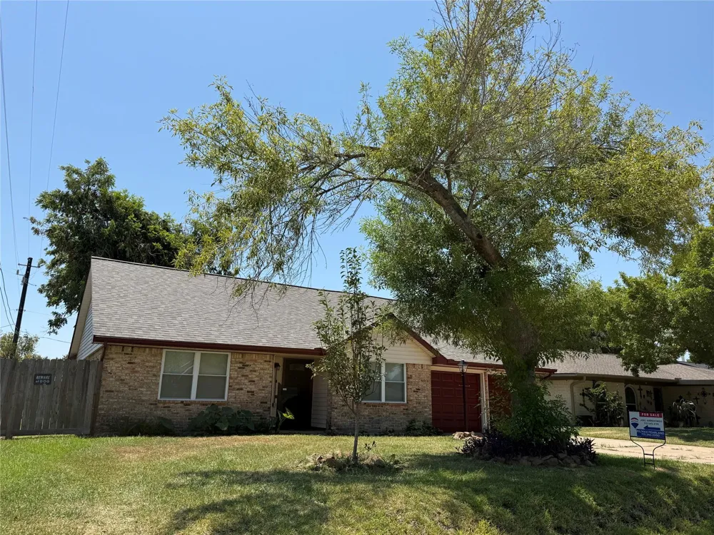 2818 Spa Drive Deer Park, TX 77536