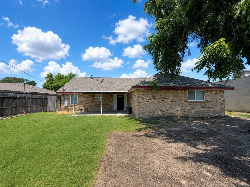 2818 Spa Drive Deer Park, TX 77536